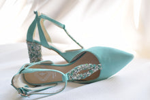 Cargar imagen en el visor de la galería, Ejemplos de Personalizaciones - Zapatos Joya by Puntulina