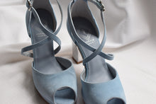 Cargar imagen en el visor de la galería, Ejemplos de Personalizaciones - Sandalias de peep toe