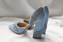 Cargar imagen en el visor de la galería, Ejemplos de Personalizaciones - Zapatos Joya by Puntulina