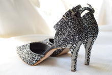 Cargar imagen en el visor de la galería, Ejemplos de Personalizaciones - Zapatos Joya by Puntulina