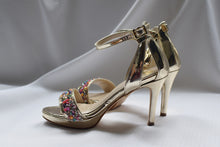 Cargar imagen en el visor de la galería, Ejemplos de Personalizaciones - Zapatos Joya by Puntulina