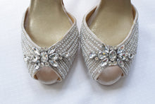 Cargar imagen en el visor de la galería, Ejemplos de Personalizaciones - Zapatos Joya by Puntulina